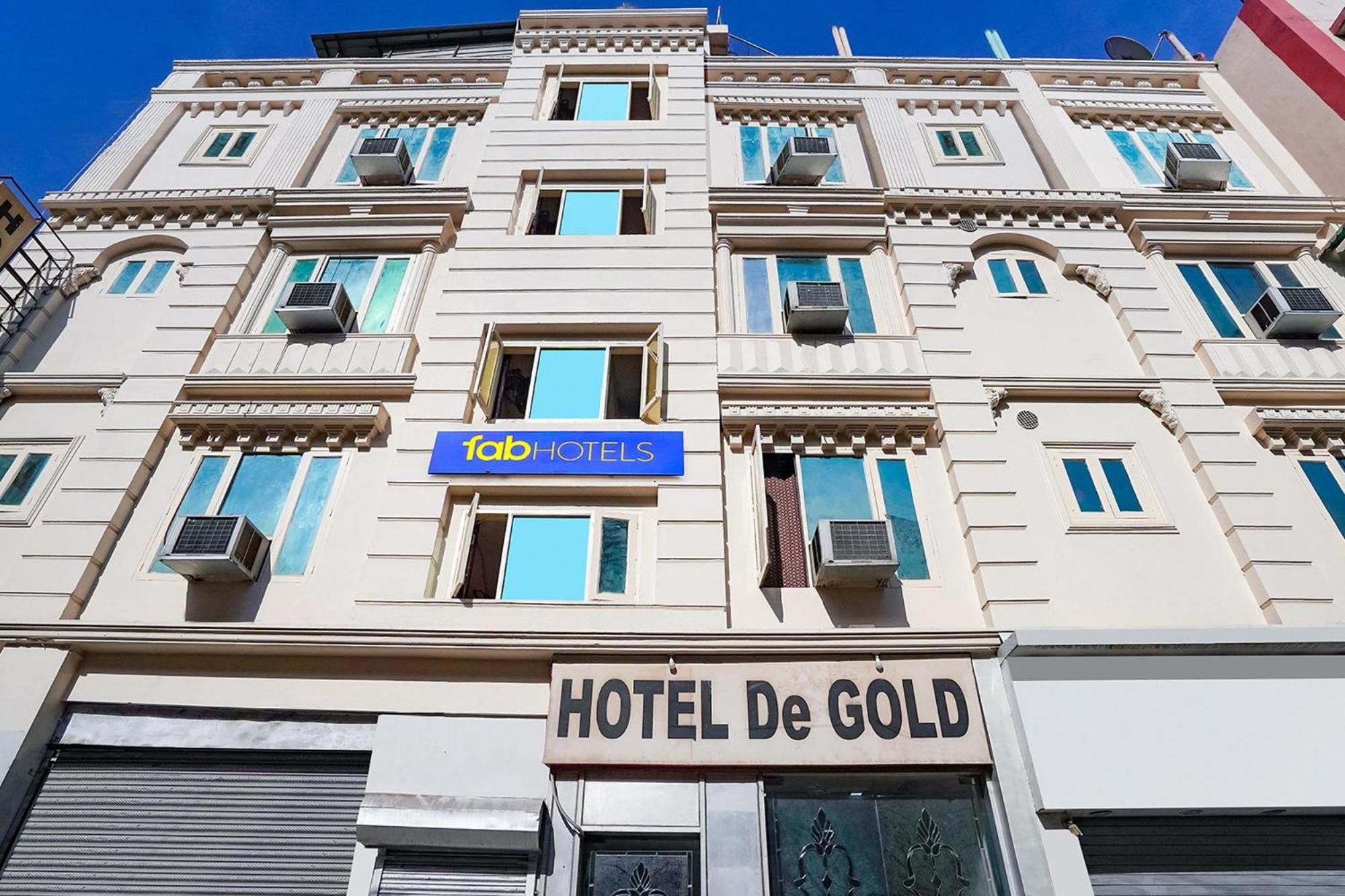 Fabhotel De Gold Nova Deli Exterior foto